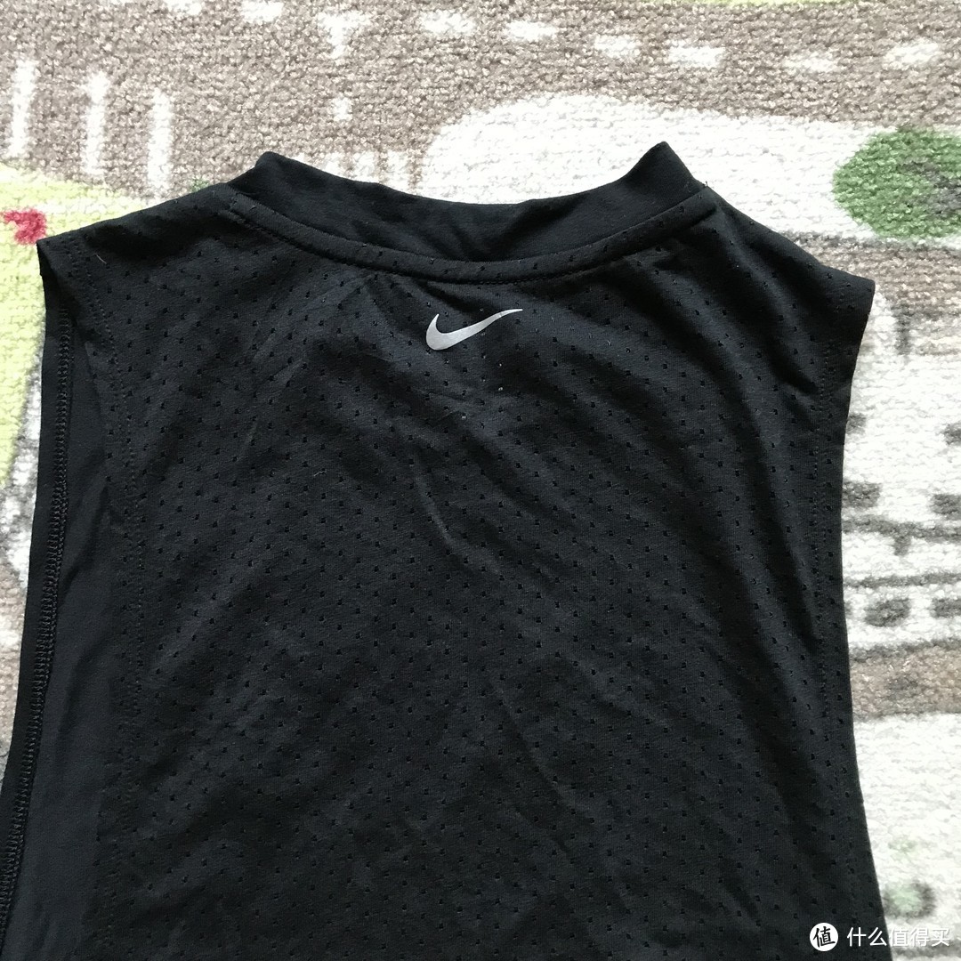 Nike Breathe 女子跑步速干背心