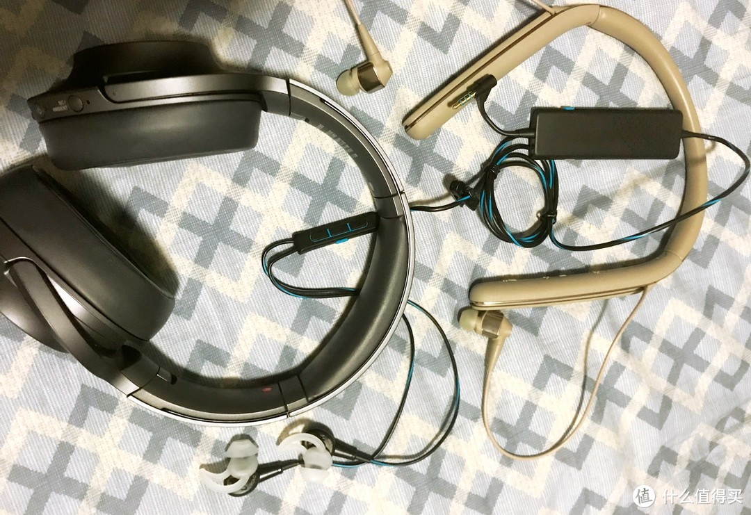 Bose qc20,索尼WI-1000X和索尼WH-H900N对比