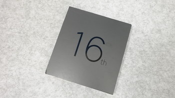 魅族 16th 智能手机开箱展示(屏幕|开机键|摄像头|充电器|数据线)