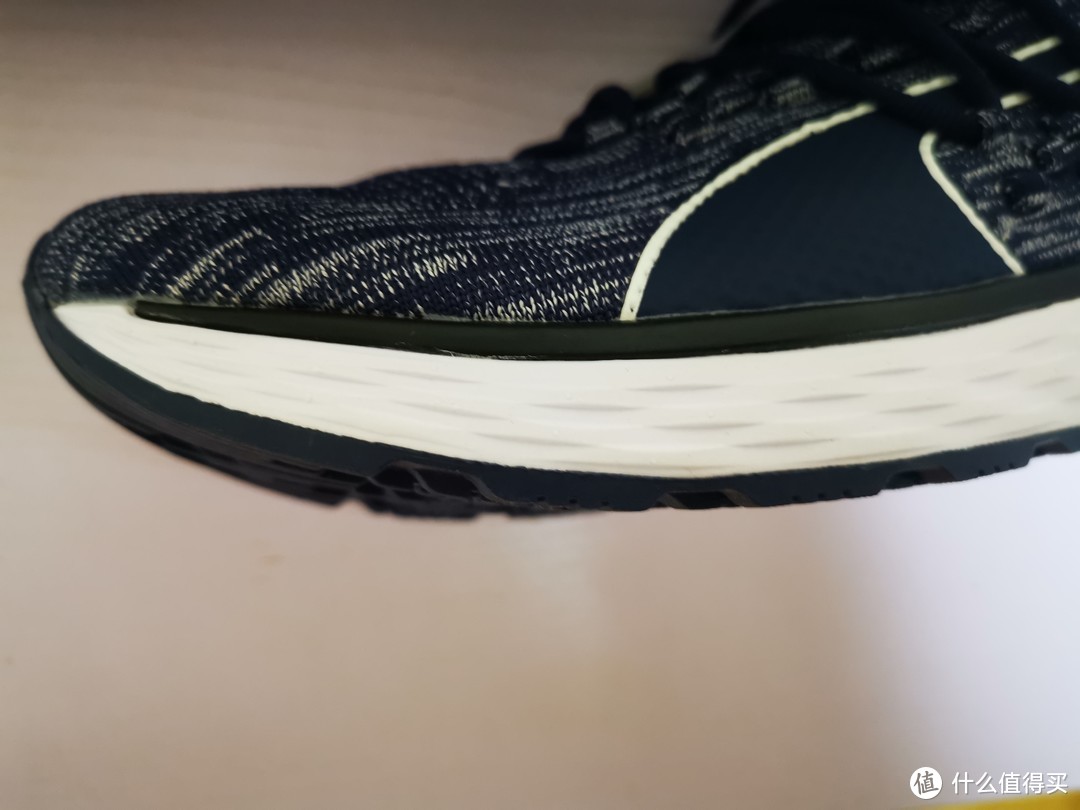 一双不错的慢跑鞋，但配不上Speed的名字—Puma 彪马 SPEED 600 FUSEFIT跑鞋开箱