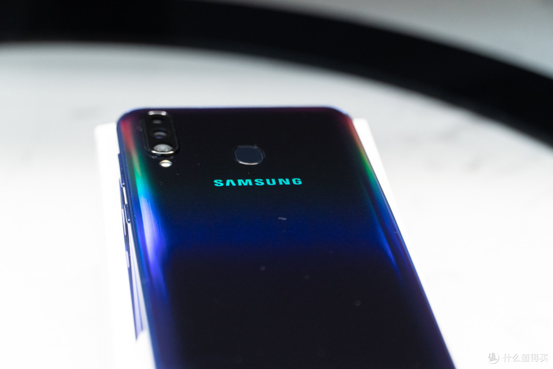 跃动色彩,元气青春——三星 galaxy a60 元气版众测报告