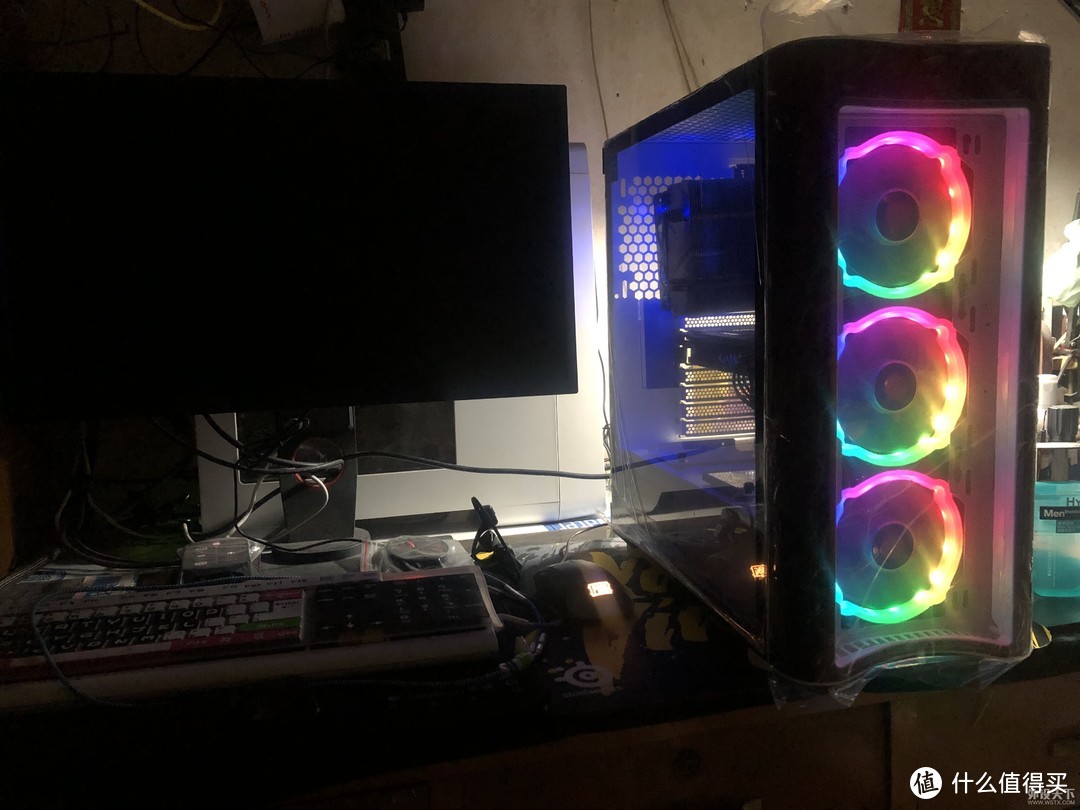 熊猫配色》Thermaltake 挑战者H3(白)+玲珑风扇12cm 测评测报告