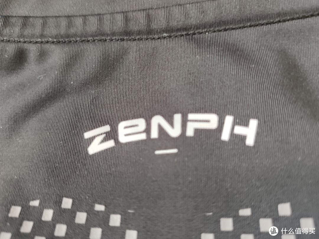 撞衫不可怕，谁丑谁胖谁尴尬---ZENPH 早风智能健身跑步运动衣