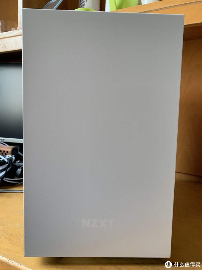 小升级，小瑕疵，恩杰 NZXT H210白色itx机箱开箱和装机