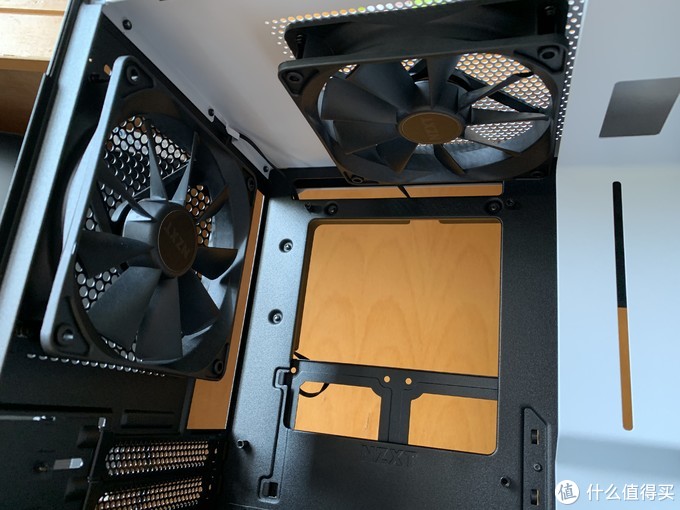 小升级，小瑕疵，恩杰 NZXT H210白色itx机箱开箱和装机