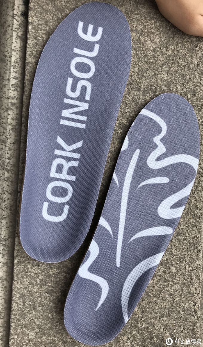 国产软木鞋垫VS国外软木鞋垫,到底谁才是最后的赢家?