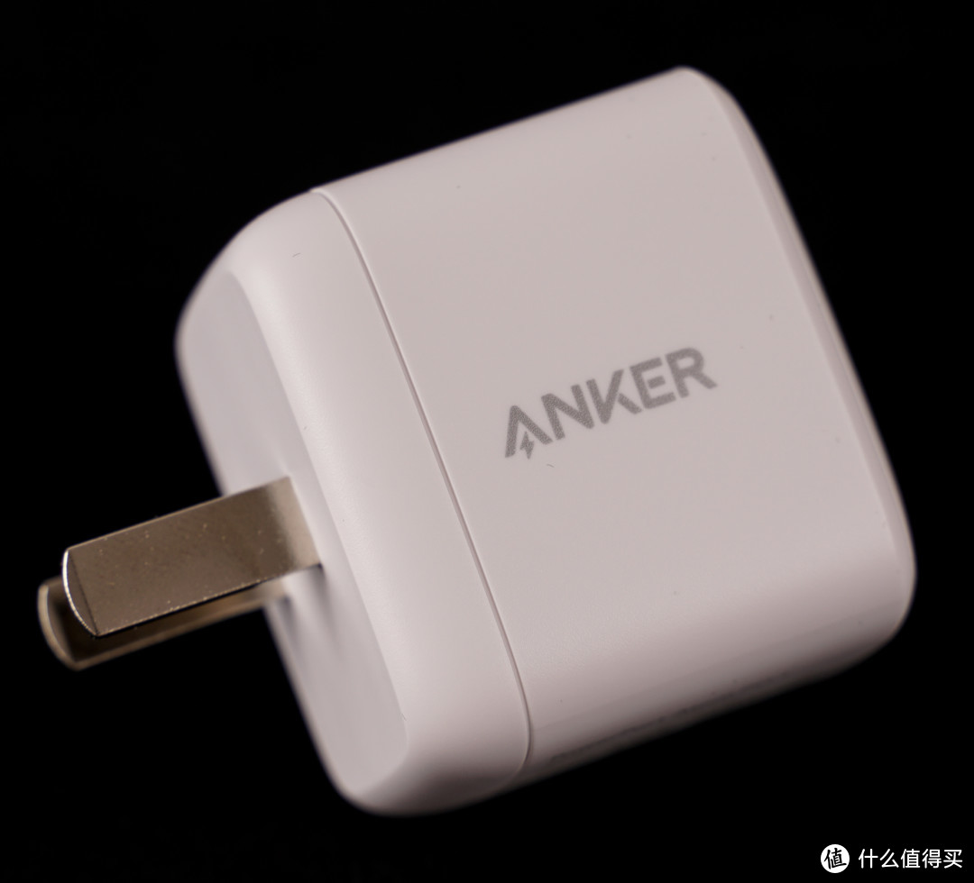 很小又很大—黑科技Anker GaN 30w PD快充套装评测！