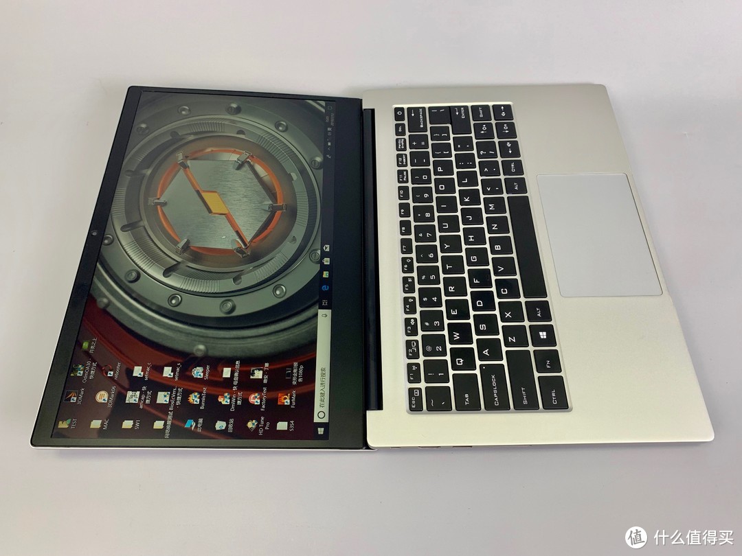 不足4千轻薄本怎么选，机械革命S1 pro全面对比华为MagicBook 2019