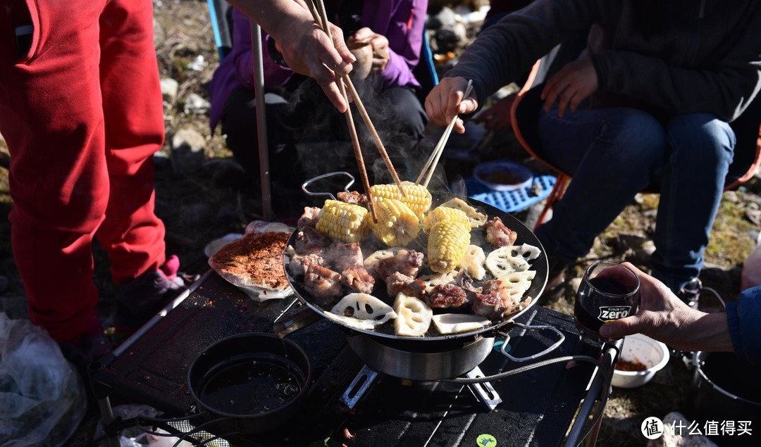 吃肉喝酒