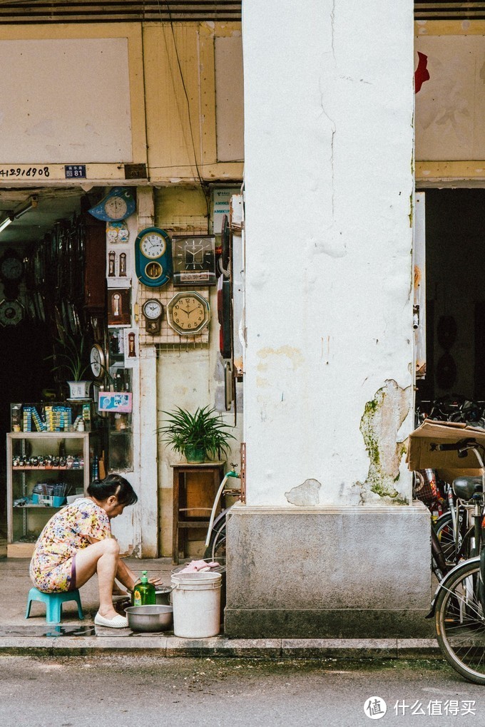 寻味东莞，发现夜晚姗姗来迟的卅城另一面