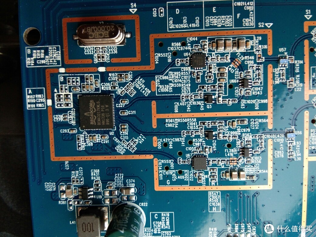 刚到的腾达ac9路由器 博通版   拆开  大家看看咋样