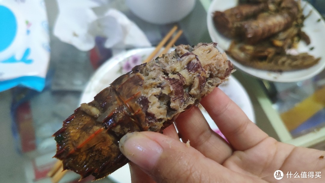 京东生鲜买的两种口味皮皮虾怎么样，尝给你看看