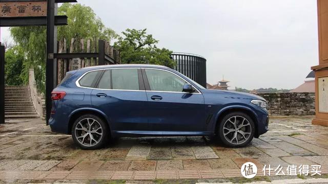 “约驾”全新BMW X5一小时：车，不再只是用来开的