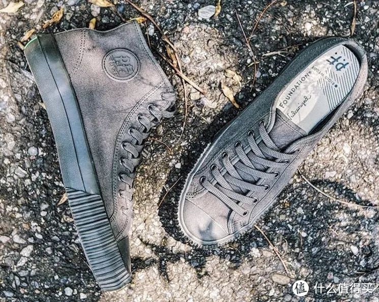 帆布鞋只有Converse、Vans？这几款百搭不过时，买了就想天天穿！