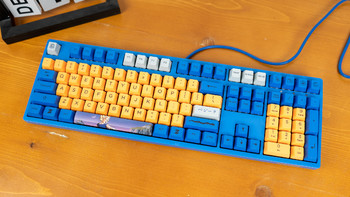 Akko 3108v2龙珠z贝吉塔机械键盘使用总结(指示灯|轴体|灯位|上盖|手感)