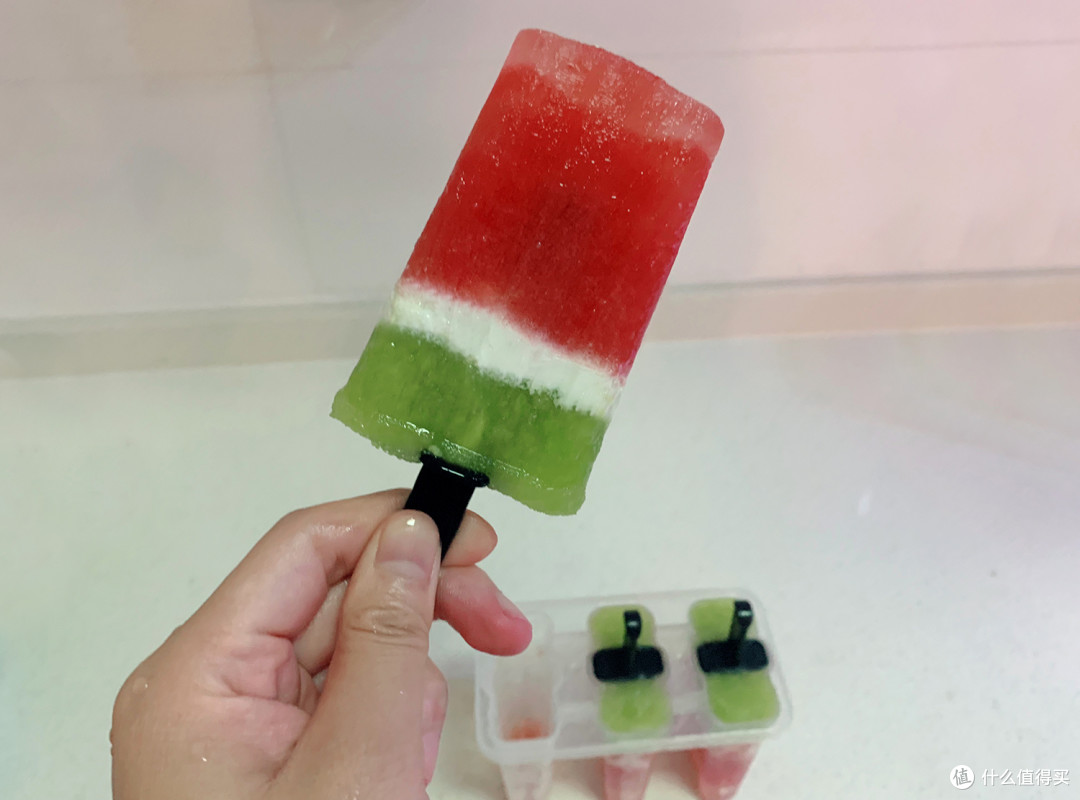 夏季清凉解暑的自制冰棒教程 家庭版冰棒的制作方法 什么值得买