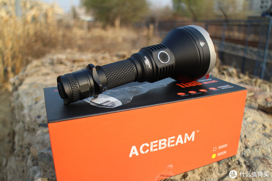 ACEBEAM  T27远射手电入手体验