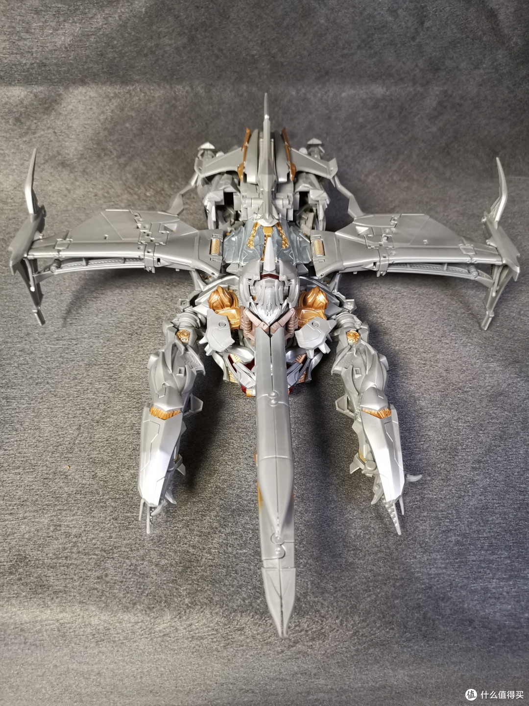 变形金刚玩具 篇二百零一:360,不,270度翻身?——mpm08威震天