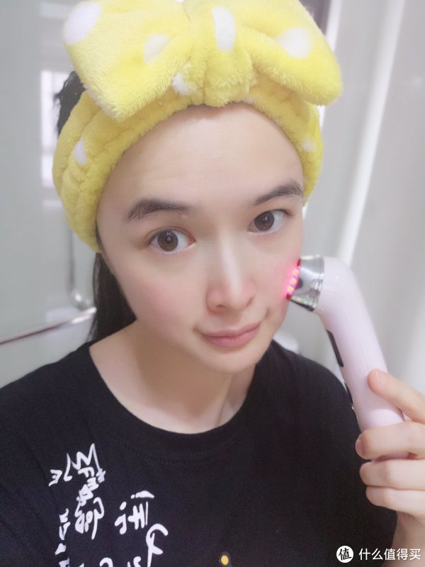 须眉射频抗皱美颜仪,让你做个精致的猪猪女孩