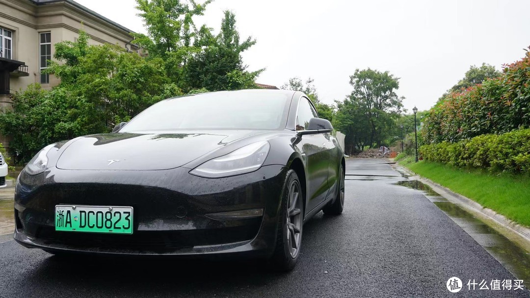 Model3---你目前市面上可以买到的最优秀的个性鲜明的电动车