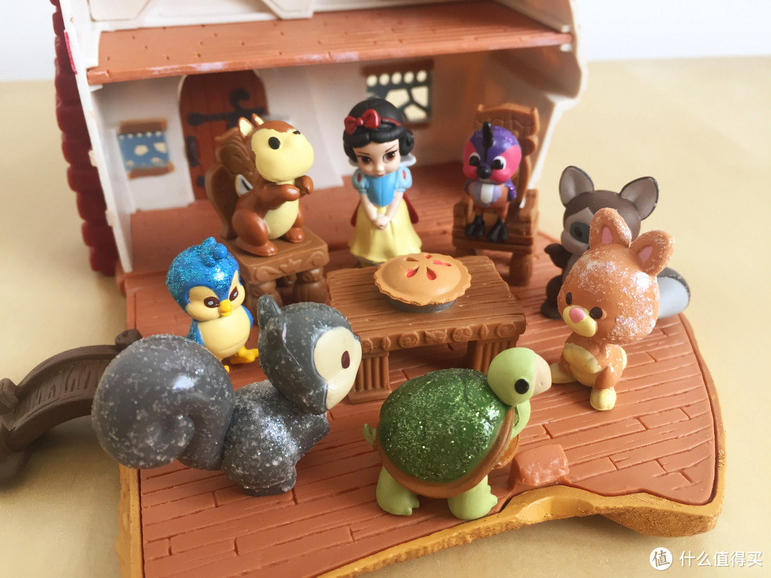 玩具测评丨Disney迪士尼白雪公主小屋