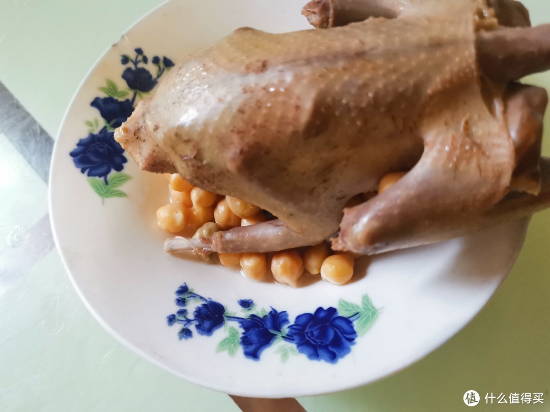 体验新疆喀什市鸽子汤——蓝岩鸽营养乳鸽汤馆、凯麦尔丁蓝鸽子店