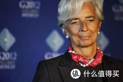 IMF史上首位女总裁拉加德辞职，63岁为何气场如此强大？