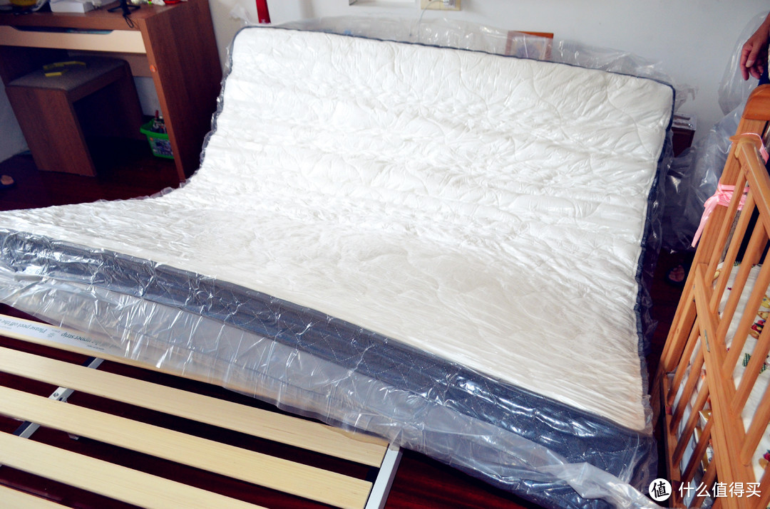 “抗战”八年终换床，理想极简大碰撞--ZINUS际诺思 床和床垫使用感受