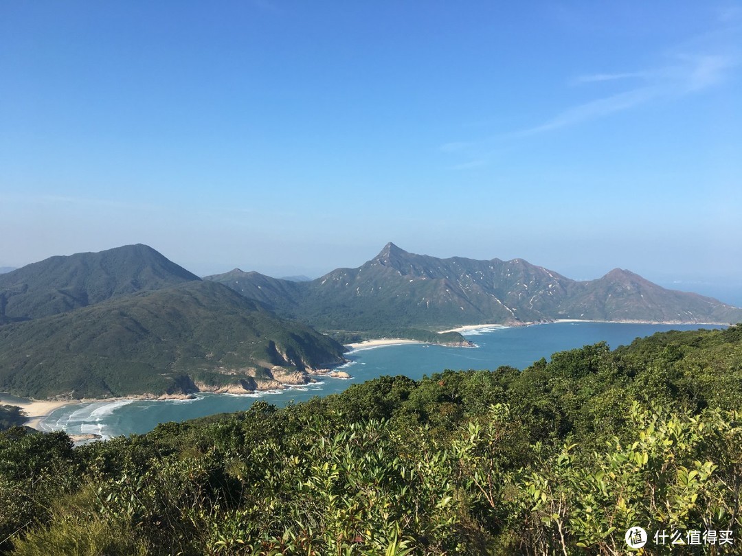 从海边拔地而起的蚺蛇尖