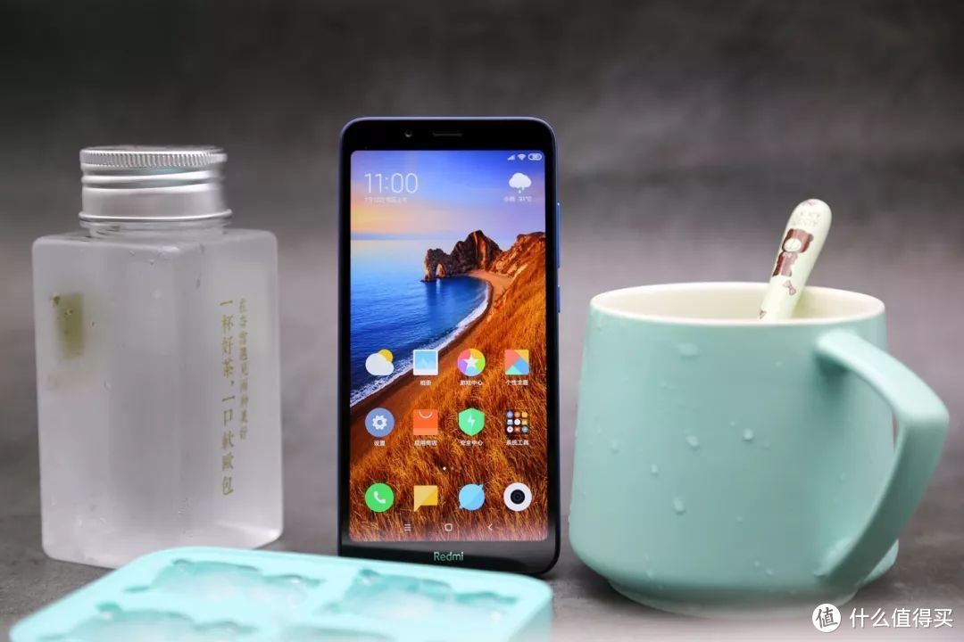 这是长辈的主力机，也是轻度用户的备用机：Redmi 7A测评