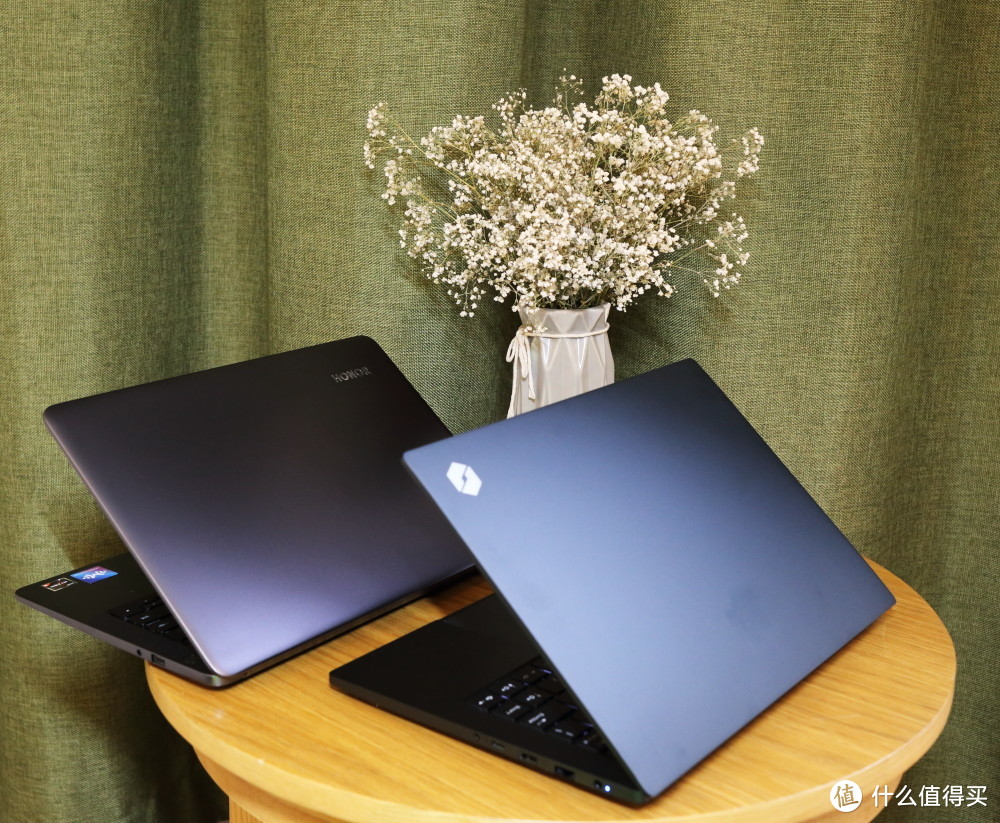 轻薄本究竟选择谁？荣耀MagicBOOK 2019 R5还是机械革命S1 PRO？