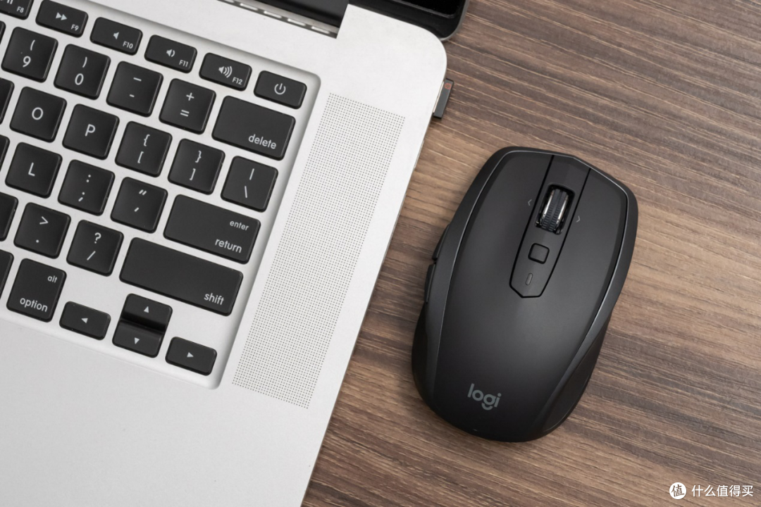 数码测评# 篇五:罗技mx anywhere 2s评测:打破边界,不挑桌面的叶