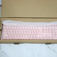 ikbc C210凝彩粉CHERRY轴108键机械键盘外观展示(键帽|边框)