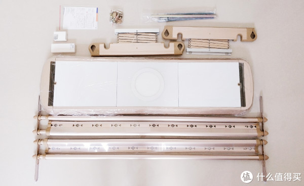 ▲晾衣机和配件