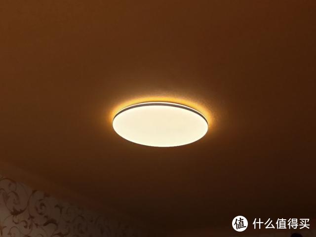 Yeelight灵犀吸顶灯，薄至1.5cm，支持小爱控制、智能联动