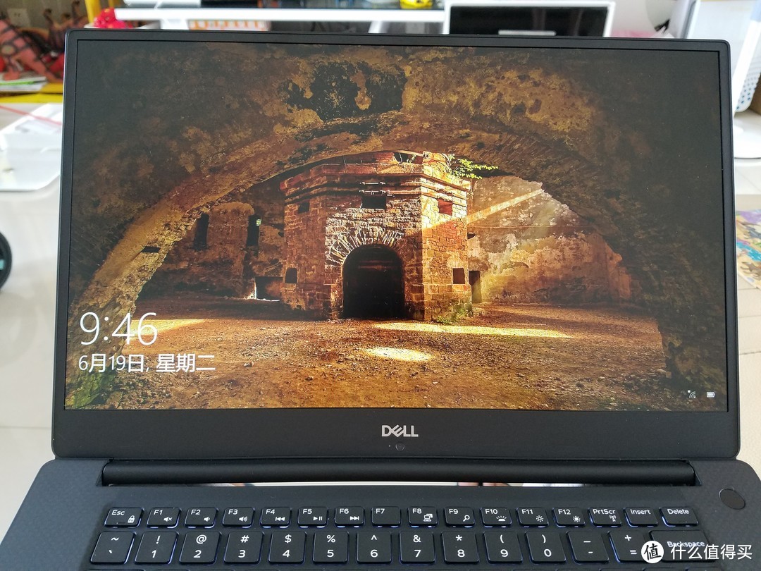 Dell Xps15购买过程及一年使用报告（多图）