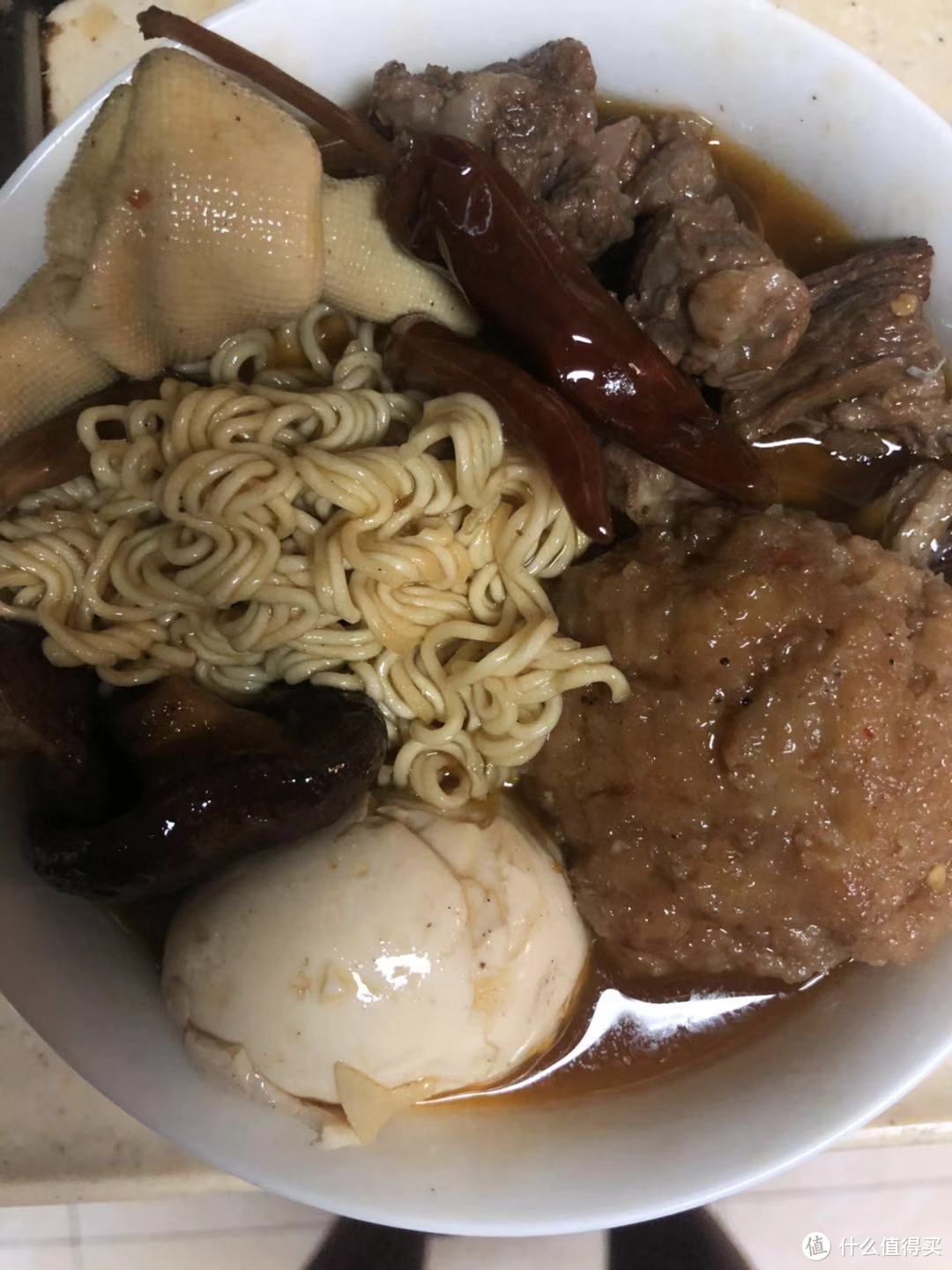 方便面发烧友教你制作美味泡面