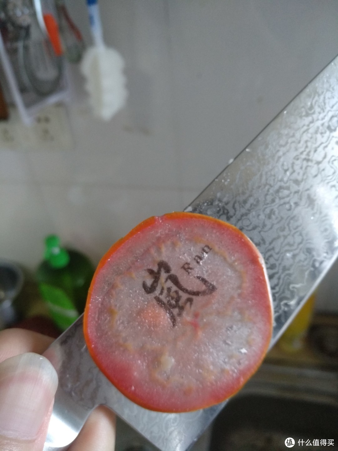 上一张随手切的超薄的西红柿片