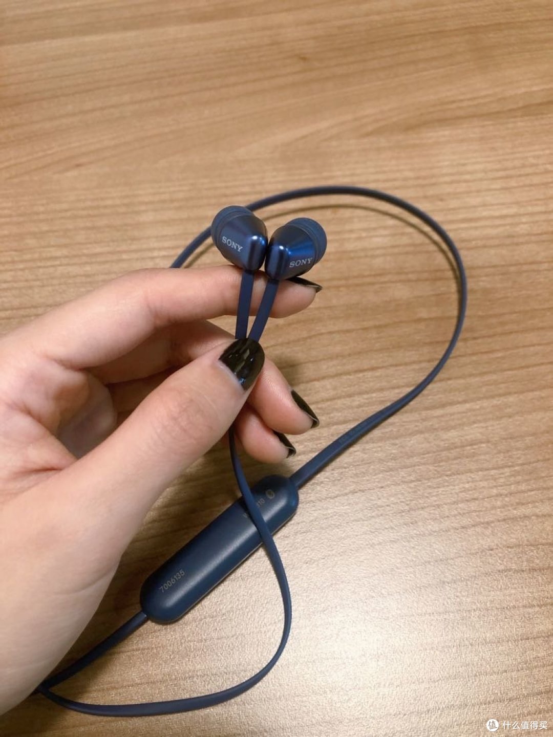 夏天蓝色即正义鸭sony索尼wic310无线蓝牙耳机开箱