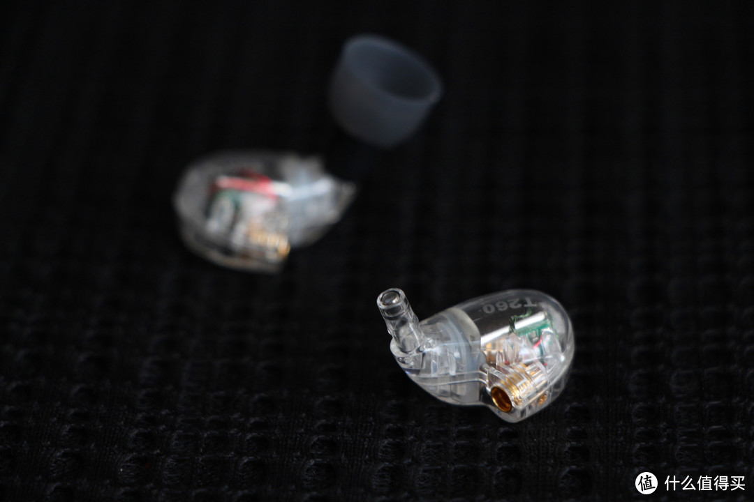 真正的声音·深圳傲胜声学科技·AudioSense T260 楼氏可换线双动铁耳机