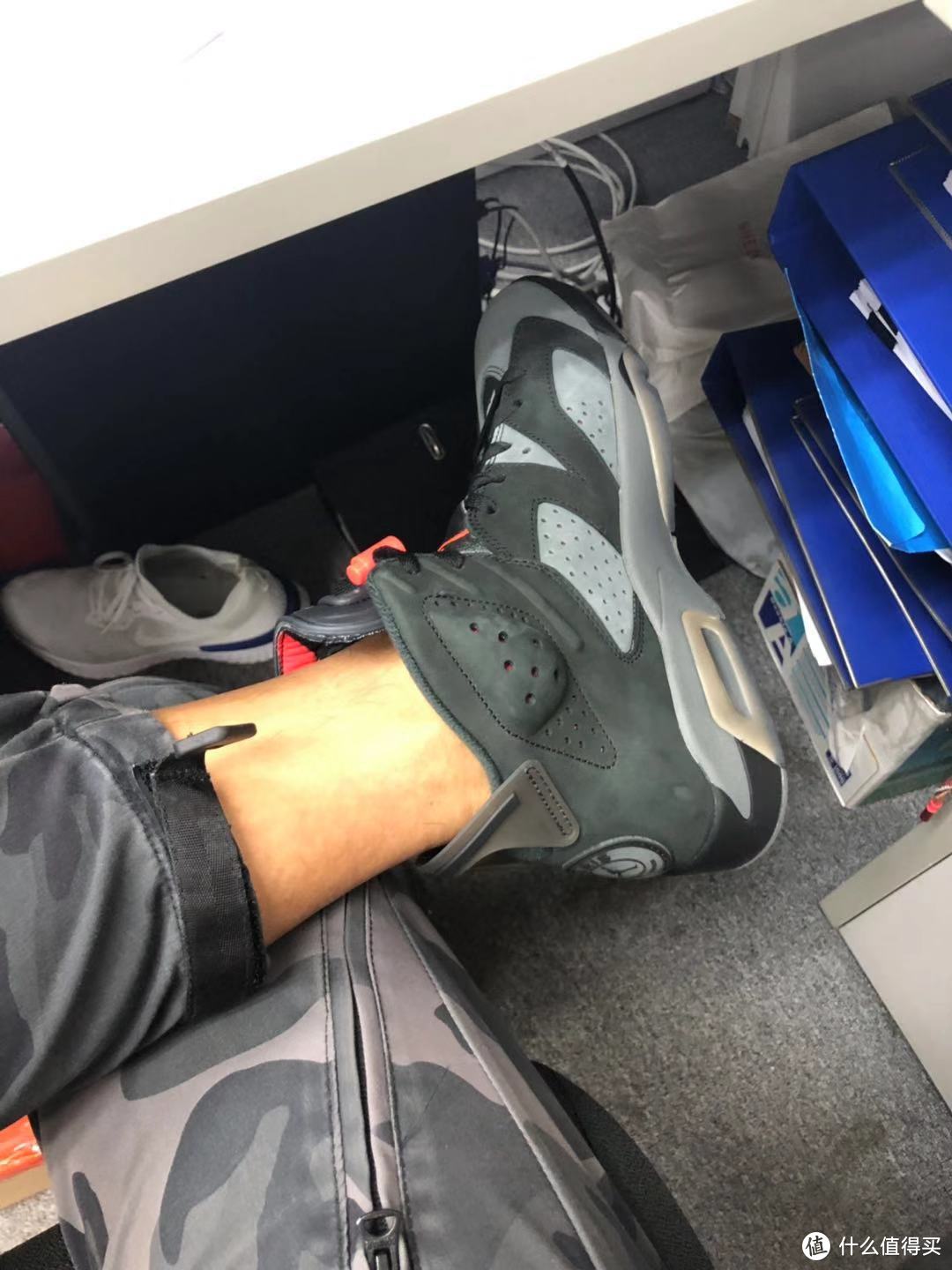 難忘AJ6，大巴黎風格 － AIR JORDAN 6 RETRO PSG