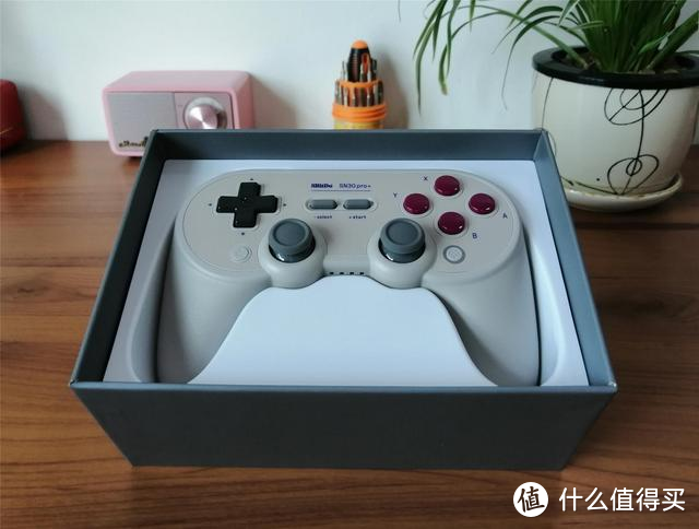 自定义按键功能，兼容多平台，八位堂SN30 Pro+游戏手柄体验