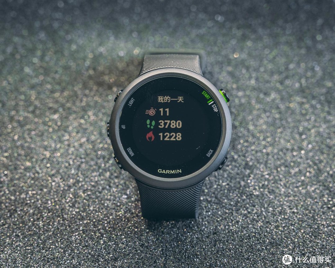 跑步该带哪些装备？Garmin佳明全新Forerunner45运动手表要算在内