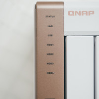 威联通TS428网络存储外观展示(指示灯|接口|按钮)