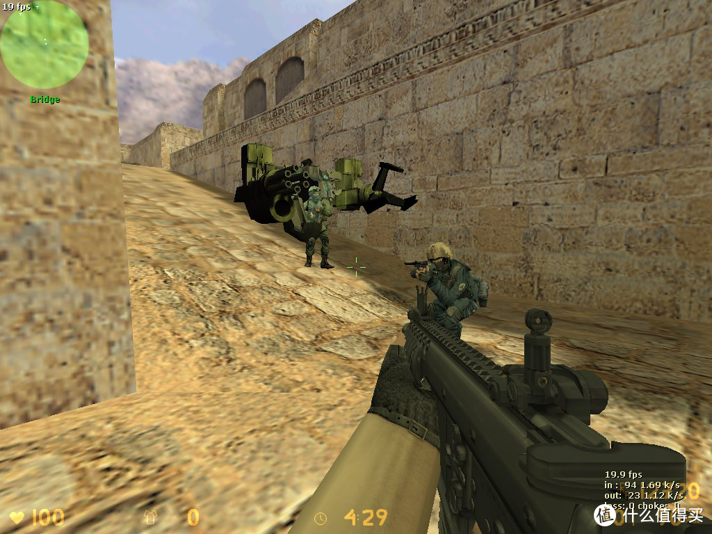 CS 1.5版，当时主要联机的第一人称视角射击游戏