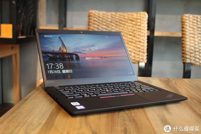 ThinkPad X390 4G测评：时刻在线，执着创新。