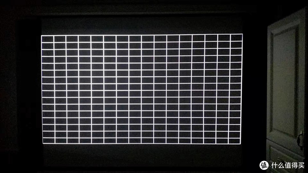 蜗居妖都的影院梦 -  明基W1070+投影仪一波三折的侧投方案