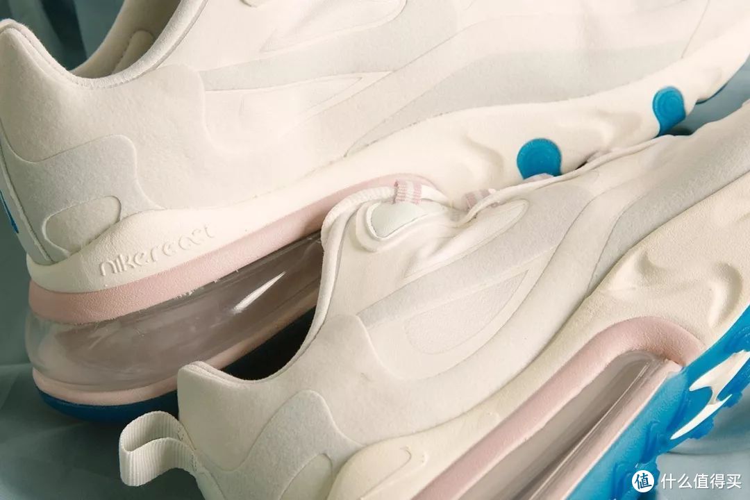 斗牛资讯 | Sacai x Nike Blazer 新配色，看完就想剁手了！
