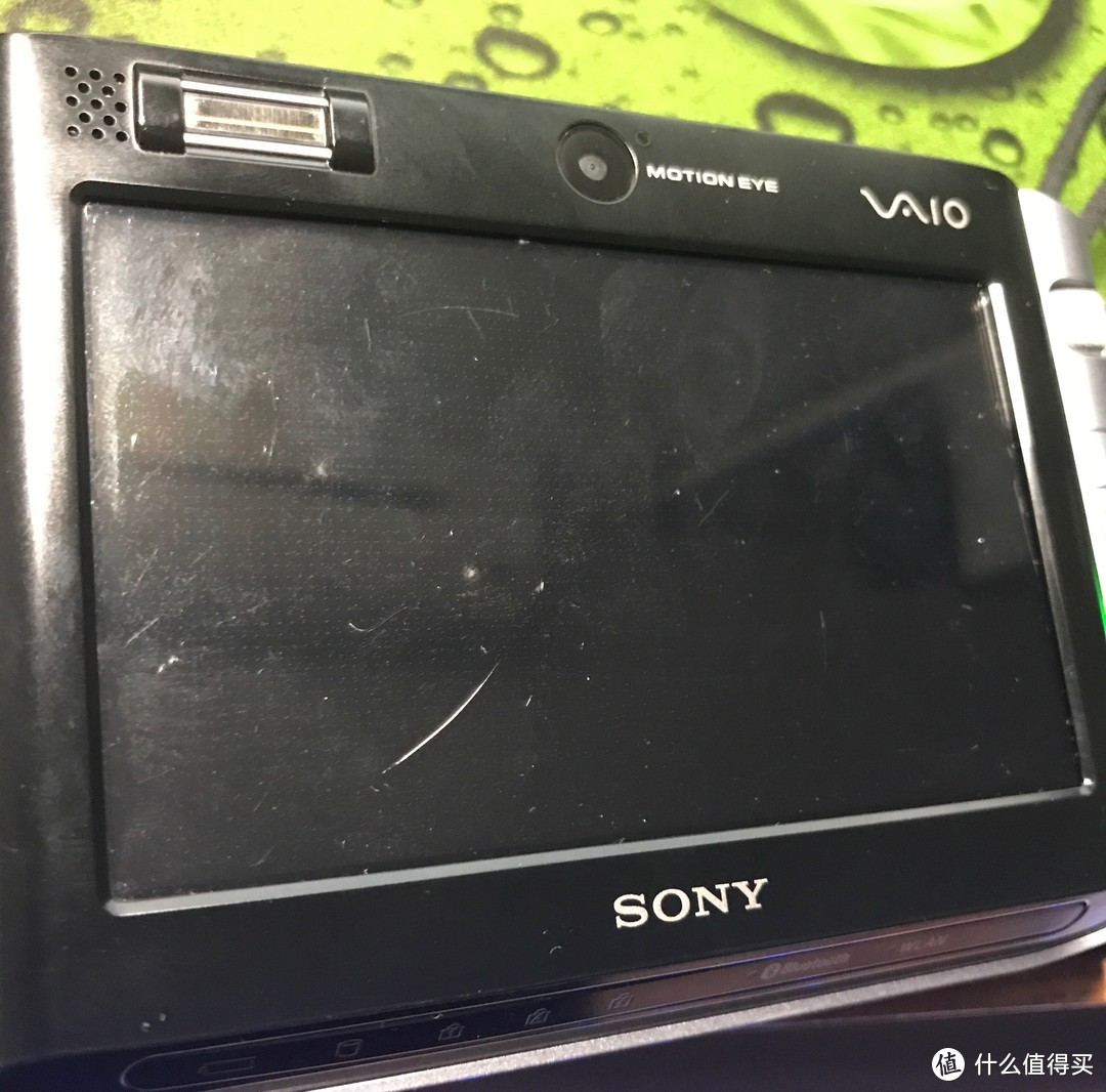 纯为信仰充值！上古时代SONY UMPC升级SSD以及换屏翻车记！