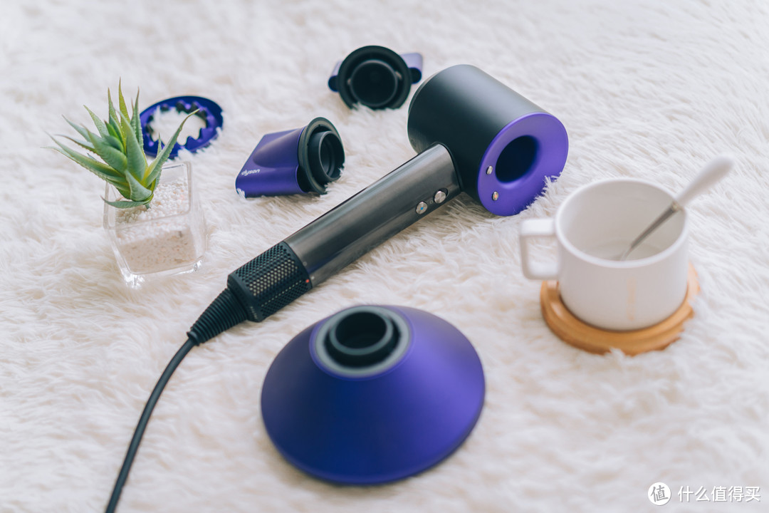 始于颜值，陷于黑科技 — 戴森吹风机 Dyson Supersonic 黑紫色 使用体验